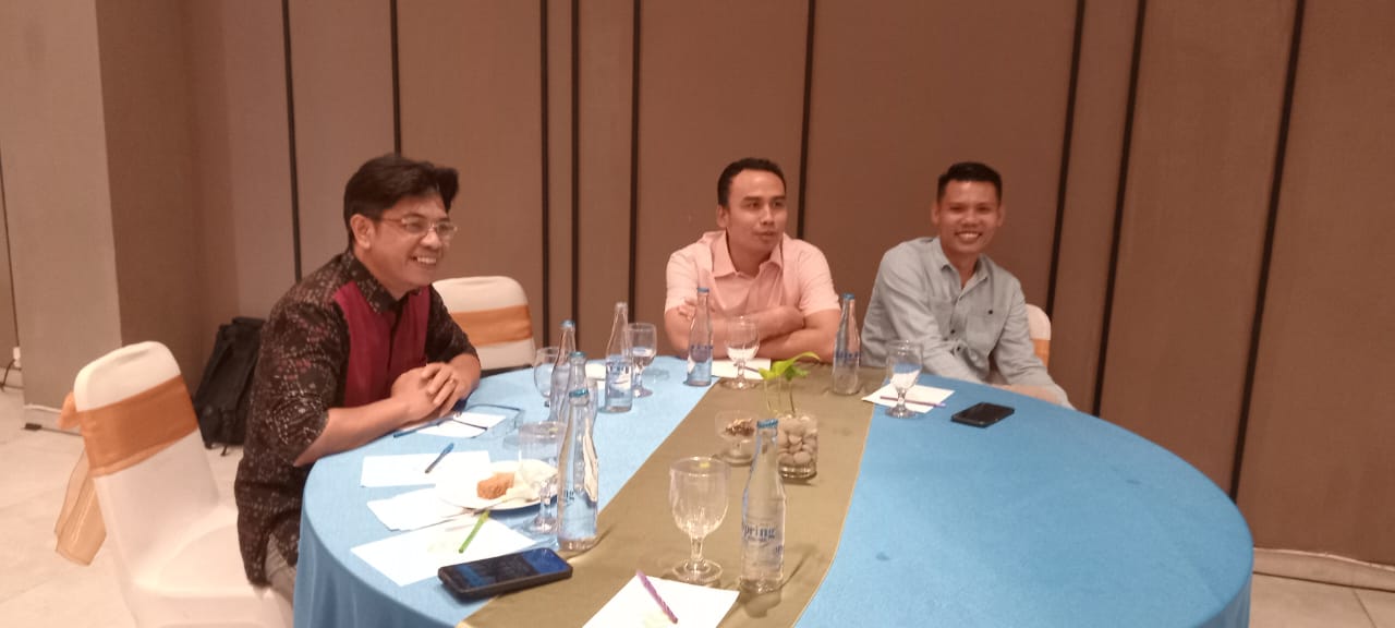 Bawaslu KLU Hadiri Rapat Koordinasi Strategi Pengawasan