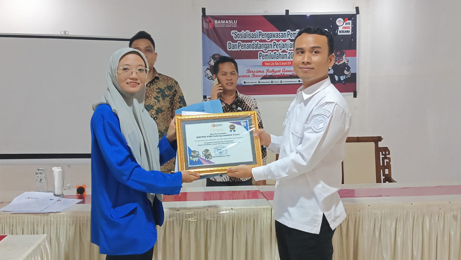 Teken MOU Penguatan Pengawasan Partisipatif Multi Pihak, Ketua Bawaslu Deni Hartawan: Kwalitas Pemilu Tanggung Jawab Bersama