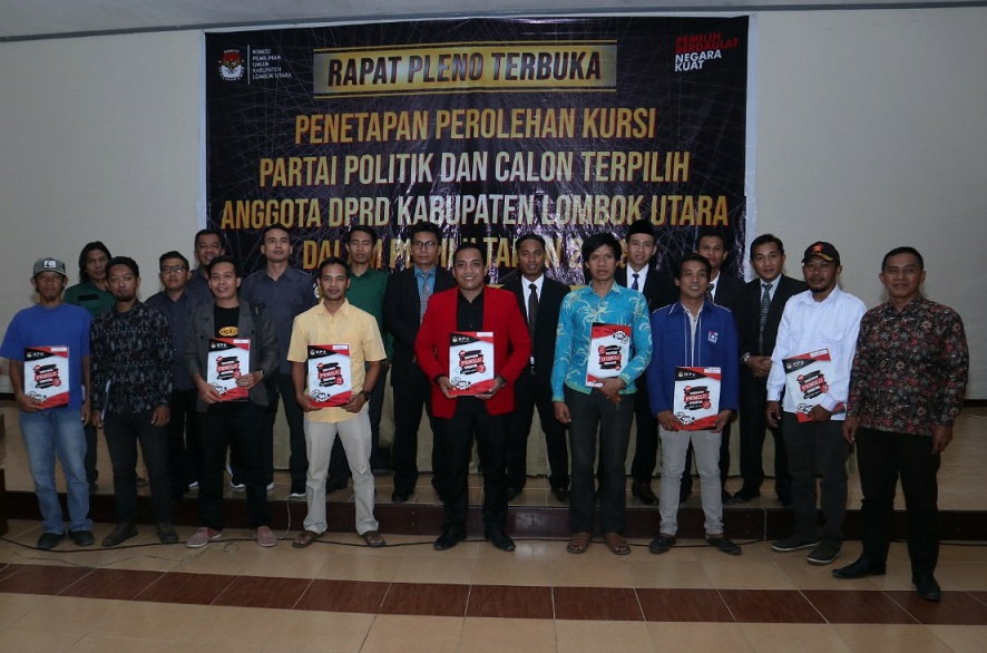 Penetapan Berjalan Lancar, Inilah 30 Nama Calon Terpilih DPRD Kabupaten Lombok Utara Periode 2019-2024