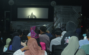 Cegah Hoaks, Sara dan Politik Uang Bawaslu NTB Syi'arkan Pengawasan Partisipatif Lewat Wayang Kulit