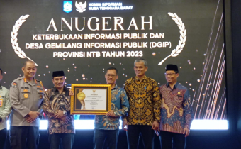 Bawaslu KLU Sabet Penganugerahan Keterbukaan Informasi Publik Terbaik Pertama Dari KI NTB